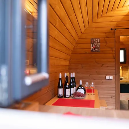 Campingfass Muendlein Кемпинг